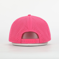 Casquette personnalisée de haute qualité à 7 panneaux en PVC avec logo découpé au laser, perforée rose vif, casquette de luxe Hip Hop à visière plate, Gorras Snapback
