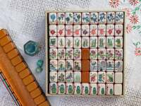 Walk with Me Mahjong : Tuiles de Mahjong 7 couches Walk with Me, Tuiles de Mahjong Crisloid Walk with Me