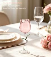 Gobelet en verre soufflé à la main en forme de rose créative, verres à vin peints à la main pour la décoration de table de mariage, de fête ou de maison