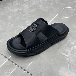 Tongs hommes 2024 nouveaux vêtements d'été en <span class=keywords><strong>cuir</strong></span> chaussures pour hommes sandales décontractées à semelle souple - Product Image 3