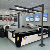 Machine de découpe automatique de cuir naturel ZXT Factory Outlet à couteau vibrant numérique