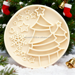 Mangkuk Anti-tersedak untuk Anjing dengan Desain Natal, Alas Makan Interaktif Gaya Natal dari Silikon dengan Pengisap untuk Perawatan - Product Image 3