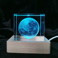 Sinyore Glinn LB014 Socle de lampe carré en bois coloré, support d'affichage LED, style iceberg, gravure laser 3D, tendance mode, antique