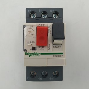 Série Telemecanique <span class=keywords><strong>GV</strong></span> GV2-ME07 1.6-2.5A Disjoncteurs magnétiques de moteur TeSysthermal <span class=keywords><strong>Disjoncteur</strong></span> de moteur 1.6-2.5A GV2ME07 - Product Image 2