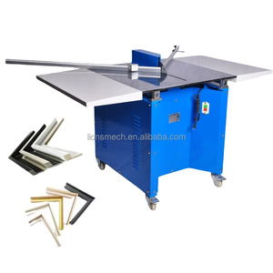 Machine de découpe de moulage de cadre photo en <span class=keywords><strong>bois</strong></span> de haute qualité <span class=keywords><strong>Machines</strong></span> à <span class=keywords><strong>bois</strong></span> de qualité - Product Image 1