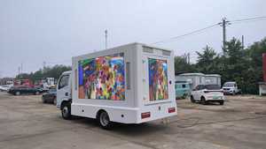 Camión <span class=keywords><strong>Escenario</strong></span> <span class=keywords><strong>Móvil</strong></span> DONGFENG 4X2 Nuevo/Usado, Diésel, Manual, Euro 5, con Pantalla LED para Eventos Itinerantes - Product Image 3