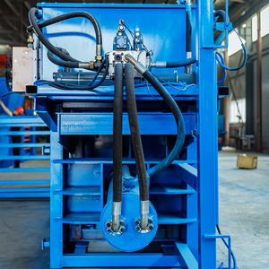 Pressa Idraulica Orizzontale per Imballaggio, Macchina Imballatrice per Lattine di Alluminio e Rottami Metallici, Imballatrice Orizzontale per Film - Product Image 4