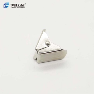 YIWANG Fournitures de bureau en gros Porte-badges métalliques Clips pour cartes d'identité Petits clips pour cartes - Product Image 4