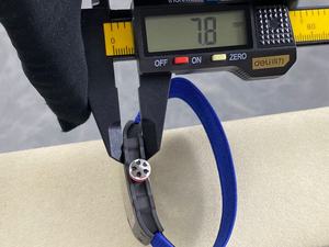 Reloj Mecánico Automático Personalizado de la Mejor Calidad, 39 mm, Movimiento UMI Factory CRMA7, RM67-01, Negro, NTPT, Carbono, Reserva de Marcha, Moneda - Product Image 6