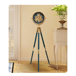 Orologio da Terra con Ingranaggi in Movimento Stile Europeo, Design Moderno in Metallo per Arredamento Soggiorno - Product Image 3
