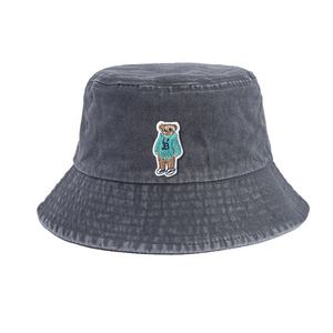 Logo personnalisé broderie 3D chapeaux seau extérieur effet lavé chapeau de pêcheur ours en peluche portant bleu-vert 100% coton - Product Image 4