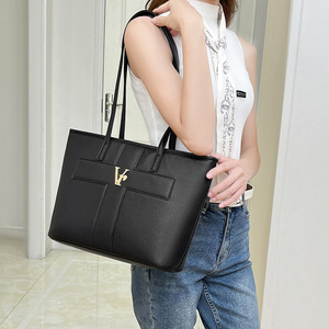 Bolso Tote DL8888888888888888, Tamaño Grande, de Lujo, para Mujer, para Uso Diario, Color Blanco, Negro y Café, Otoño 2025 - Product Image 4