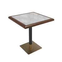 Table de restaurant commerciale moderne Senju en gros, plateau en marbre recouvert de bois massif, base carrée en métal pour café et hôtel