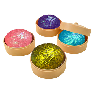 Caja Sorpresa de Squishies Brillantes con Forma de Dumplings y Bao Bun, Juguetes Antiestrés Taba Squishies, Material TPR para Todas las Edades - Product Image 2