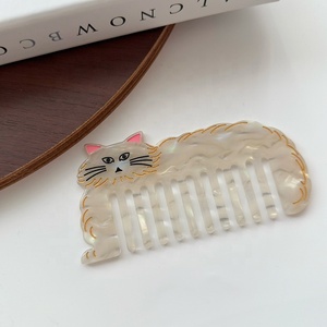 Peigne en acétate d'animaux, mini brosse à cheveux portable, peigne démêlant antistatique de voyage, outil de toilettage mignon pour chatons, en gros - Product Image 2