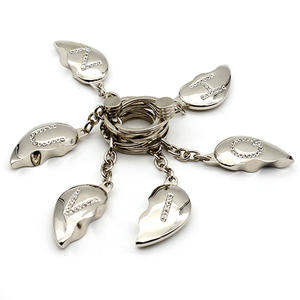 Llavero <span class=keywords><strong>de</strong></span> guitarra <span class=keywords><strong>de</strong></span> acero inoxidable, colgante <span class=keywords><strong>de</strong></span> <span class=keywords><strong>Hip</strong></span> <span class=keywords><strong>Hop</strong></span>, joyería <span class=keywords><strong>de</strong></span> personalidad, accesorios <span class=keywords><strong>de</strong></span> cadena <span class=keywords><strong>de</strong></span> teléfono - Product Image 1