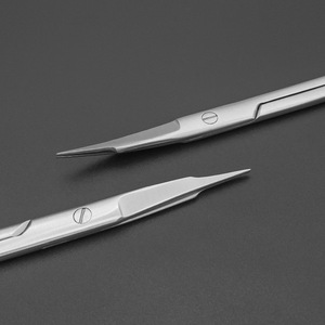Instruments chirurgicaux vétérinaires en acier inoxydable, ciseaux urétraux fins, outils pour stomies urétrales, outils à lame droite et courbée combinés - Product Image 3