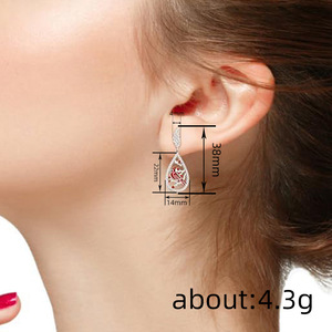 Pendientes de gota con forma de ala de pluma de inspiración china para mujer, pendientes de gota de lujo ligeros con diseño de flor de ciruelo, joyería de moda - Product Image 4