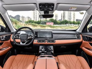 2025 Chery Jetour X70 Plus 1.5T <span class=keywords><strong>LUX</strong></span> 7 posti nuovi veicoli a benzina di medie dimensioni Suv prezzo all'ingrosso - Product Image 5