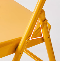 Chaise pliante moderne en acier monobloc, colorée et empilable pour les enfants, idéale pour les cafétérias scolaires, les salles à manger, les hôtels