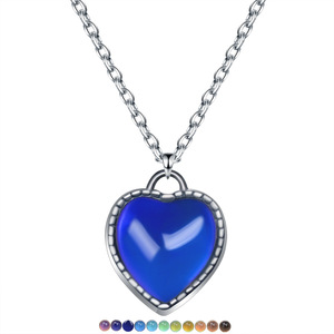 Collana da Donna in Acciaio Inossidabile con Cuore Sensibile alla Temperatura che Cambia Colore - Product Image 6