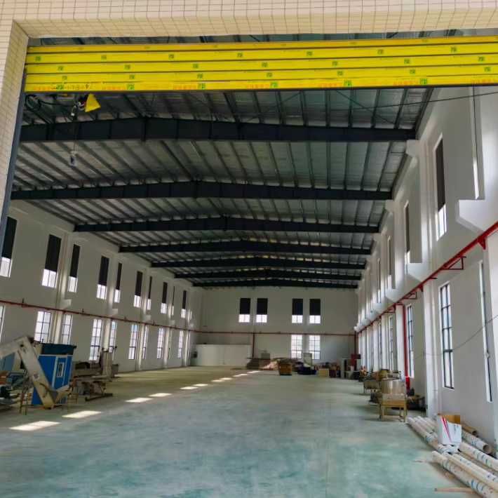 High Strength Prefabricated Steel Structure Building Factory-Built Warehouse and Building for Commercial Use