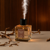 Diffuseur de parfum d'ambiance de luxe pour la maison, bouteille en verre avec logo personnalisé, huile aromatique, bâtonnets parfumés, désodorisant décoratif, vente en gros