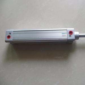 Cilindro de Pistón Festo DNC-40-170-PPA-A 85K8-M16X1,5 K5 Magnético para Automatización Industrial - Product Image 1