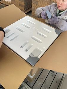 מכירה חמה ניידת 50l/90l מקרר מקפיא דלת זכוכית דלת פונקציה קירור קומפקטי עבור בתי מלון - Product Image 3