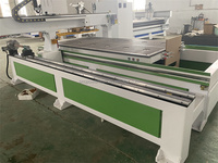 Routeur CNC ATC pour la gravure de meubles en bois, machine Syntec avec moteur haute puissance unique pour la décoration de portes et de placards en bois, 1300*2500*300mm
