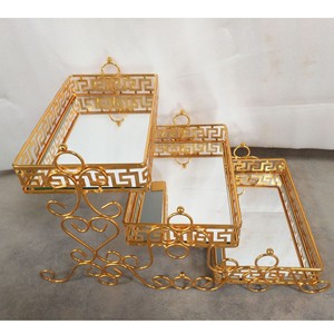 Grand plateau de service à gâteaux à trois étages <span class=keywords><strong>en</strong></span> métal doré vintage arabe, antidérapant, pour un usage domestique, plaques <span class=keywords><strong>en</strong></span> <span class=keywords><strong>fer</strong></span> avec motif solide - Product Image 4