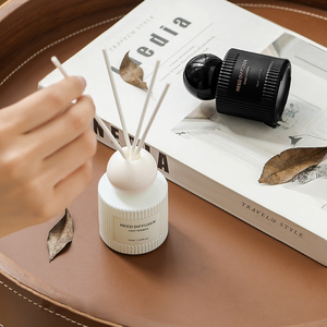 <span class=keywords><strong>Molly</strong></span>, vente chaude, ensemble de 2 pièces, diffuseur de parfum d'ambiance pour <span class=keywords><strong>la</strong></span> maison, huile essentielle, aromathérapie, diffuseur à roseaux, 50 ml - Product Image 5