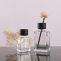 Nouvelle Bouteille Diffuseur Carrée Vide de 50 ml en Verre de Haute Qualité avec Bouchon à Vis et Impression Sérigraphiée pour Parfum Domestique