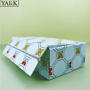 3ply Kraft Corrugated Matte Finish Custom Design UV/<b>Hot</b> Stamping Window Foldable Recyclable Eco Friendly Mailer Box for Shoes - Product Image 2