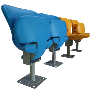 เก้าอี้พลาสติกสีน้ำเงินและสีส้มพร้อมขาโลหะสำหรับสถานที่จัดกีฬา - Product Image 1