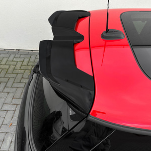 Mini alerón trasero tipo Top Wing con textura de fibra de carbono en negro piano para Cooper S JCW F65 F66 2024+ - Product Image 1