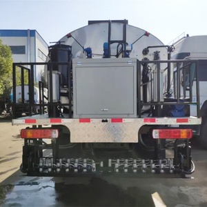 Camion pulvérisateur d'asphalte HOWO 6X4 12 tonnes 14 tonnes pour la construction routière - Product Image 6