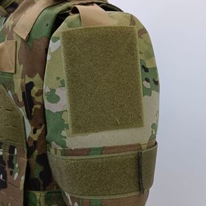 Gilet Tattico in Nylon Oxford 600D Tagliato al Laser con Sgancio Rapido, Cinghie Regolabili e Logo Personalizzato, Prodotto a Jiangsu Shun - Product Image 4