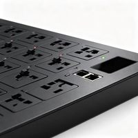 PDU Intérieur Intelligent 12 Prises 32A 220V Montage en Rack Protection Contre les Surtensions Surveillance à Distance SNMP Centre de Données Mesuré