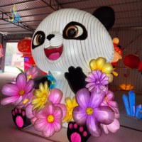 Sculpture de lanterne géante en LED personnalisée en forme de panda avec fleurs pour le Nouvel An chinois, festival des lanternes, attraction de parc à thème