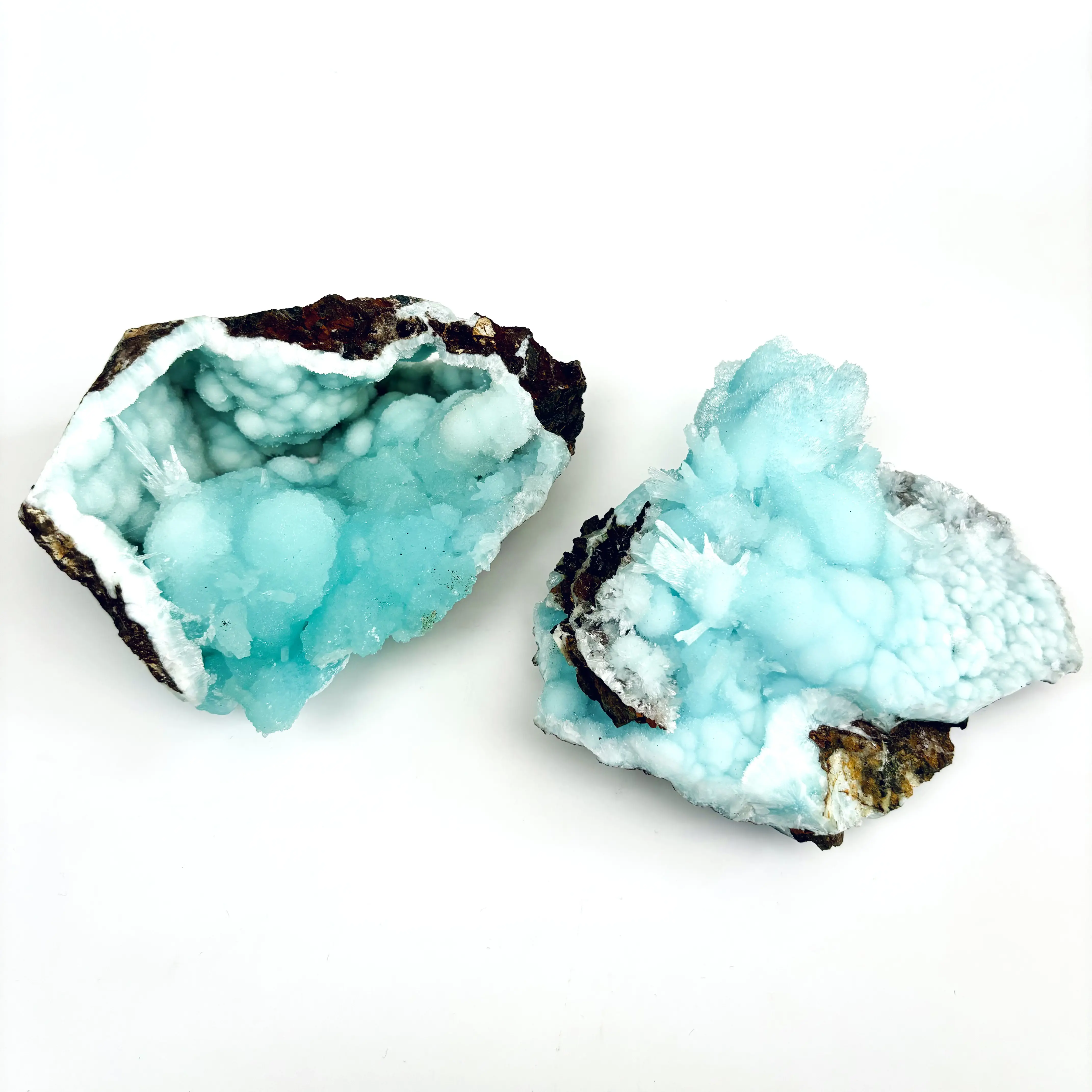 Spécimens d'aragonite bleue naturelle Pierre précieuse énergie de guérison Roches et spécimens de cristal brut avec une qualité haut de gamme
