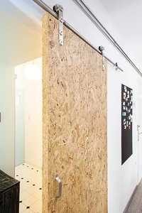 Panneau <span class=keywords><strong>OSB</strong></span> professionnel de 8 mm, 1220x2440 mm, qualité E1, panneau stratifié structurel 4x8 pieds pour meubles et décoration intérieurs - Product Image 6
