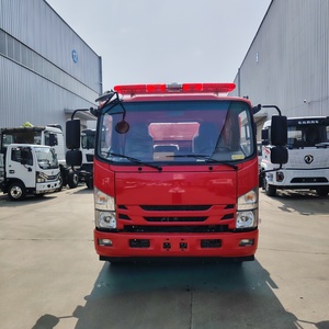 Camión <span class=keywords><strong>de</strong></span> <span class=keywords><strong>Bomberos</strong></span> Compacto ISUZU para Aeropuerto o Parque Industrial, Motor Diésel <span class=keywords><strong>de</strong></span> 120HP, Acoplamientos <span class=keywords><strong>de</strong></span> Manguera Estilo Americano - Product Image 2