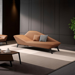 Divano Chesterfield Moderno a Tre Posti in Stile Italiano, Poltrona in Legno per Soggiorno e Balcone, Nuovo Articolo Virale su Internet - Product Image 1