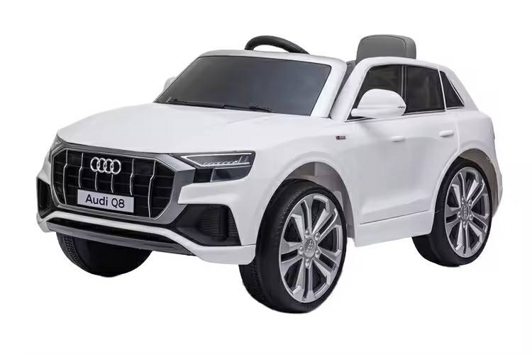 White(Equipped with R/C remote control)