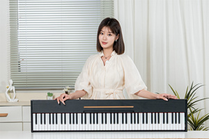 Fabriqué en Chine, piano électronique 88 touches de couleur blanche, clavier de piano numérique en bois avec réponse tactile pour débutants - Product Image 3