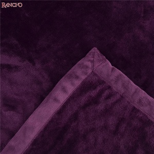 Tùy Chỉnh Kích Thước 100% <span class=keywords><strong>Polyester</strong></span> Fleece Flannel Chăn Rắn Màu Flannel Ném Chăn - Product Image 2