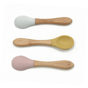 Fabricant Vente en gros Ensemble de vaisselle de salle à manger pour enfants Cuillère en silicone avec manche en bois <span class=keywords><strong>Couverts</strong></span> Fourchette pour l'entraînement des bébés - Product Image 5