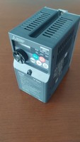 D700 Fr-d710w-014-n7 Vfd 120v en entrée, 240v 3ph en sortie, produit neuf d'origine avec une garantie d'un an