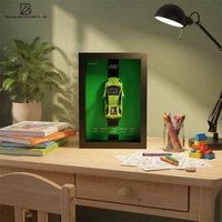 Boîte à figurines verticale moderne en grain de bois pour modèles de voitures de sport, cadeau pour les fans d'automobiles, décoration murale pour la maison